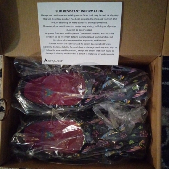 Anywear Women's Floral Clogs - Black and Pink - Picture 3 of 8